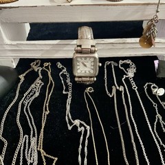 Vintage To Modern Mixed Estate Costume Jewelry Lot Silver Tone Rhinestones More