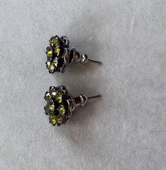 vintage olive green rhinestone cluster stud earrings for pierced ears