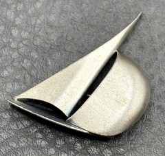 Signed Beau Sterling Silver 3D Sailboat Pin Brooch Vintage Nautical Boat