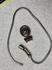 Balinese Pendant on Wheat Chain in 2-tone metal w/Magnetic Closure in ex con