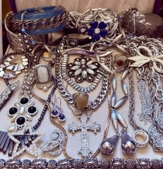 Vintage Estate Costume Jewelry Lot! MONET, NAPIER and more!