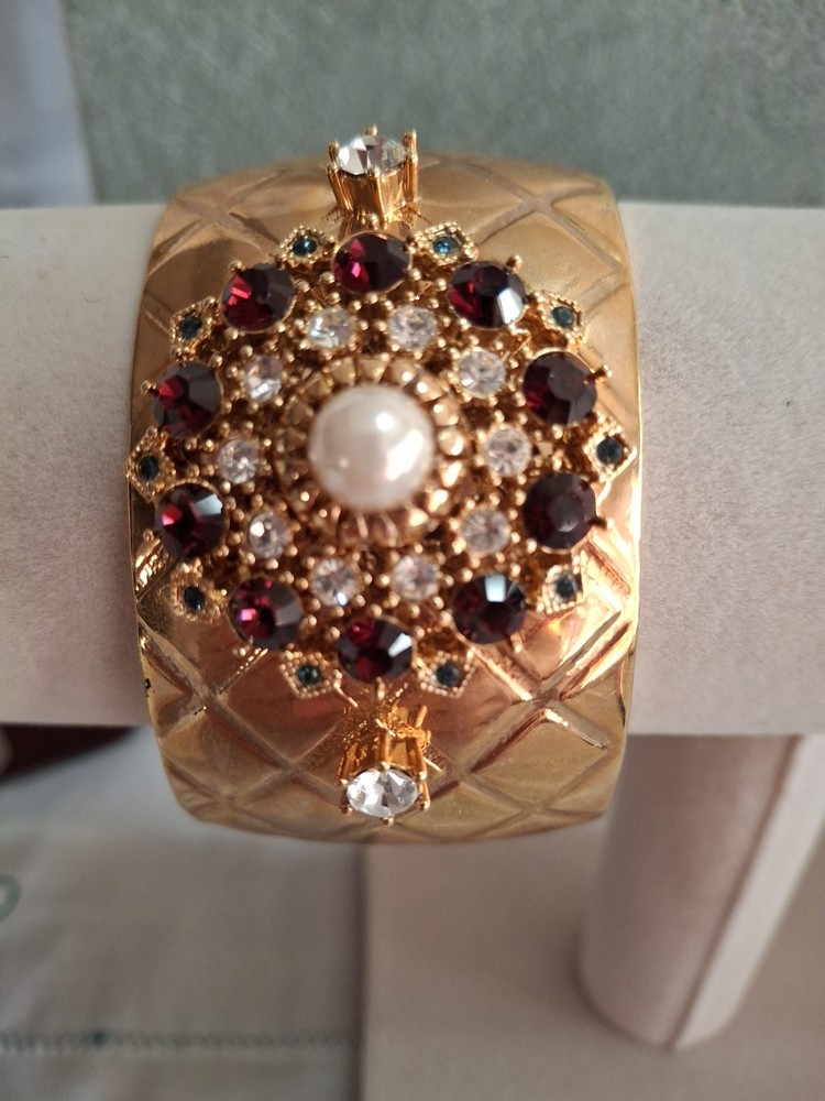 Graziano Vintage Beauty Multicolor Crystals & Faux Pearl Wide Gilt Metal Cuff