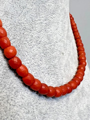1930s Antique Red Coral Faceted Beads Beaded single Strand Necklace Choker 30gr