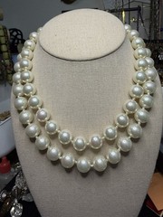 SIGNED CAROL LEE 925 HUGE 10 MM. IRIDESCENT LUSTRE GLASS PEARL KNOTTED NECKLACE