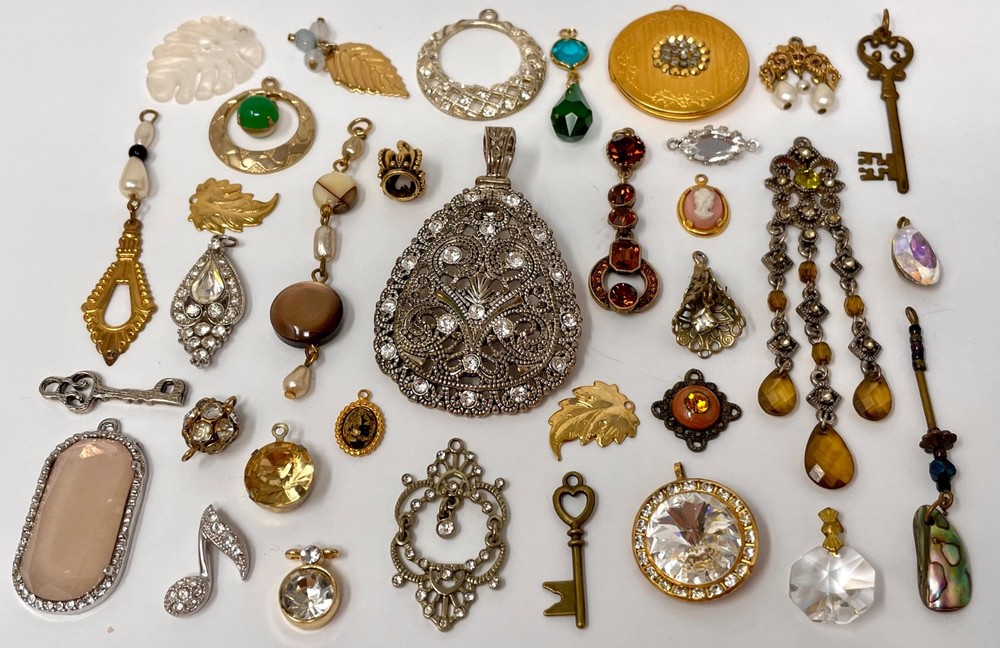 Lot Vtg & Modern Victorian Art Deco Style Pendants Findings Jewelry Craft Jv