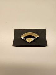 Vintage 18KT Gold Plated Fan Brooch Black Enamel Gold Glitter