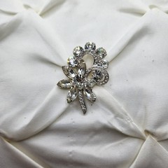 Vintage Eisenberg Ice 1960s Brooch Clear Rhinestones Navette Floral Bouquet