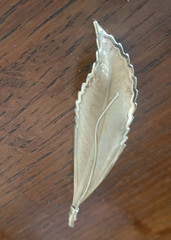 Vintage Gold-Tone Leaf Brooch Pin With Textured Details & Secure Clasp
