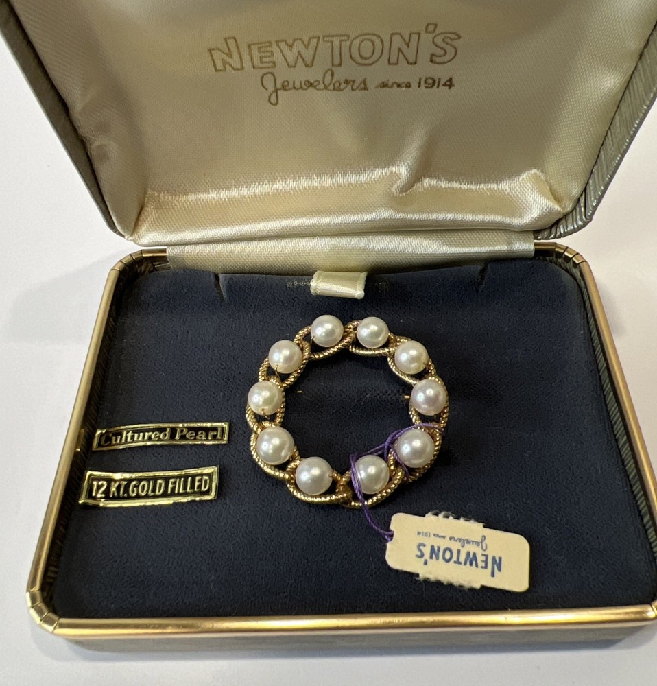 Vintage Jewelry—Brooch 12K GF Cultured Pearl Round Pin NEW In Box Newtons USA