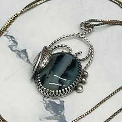 Sterling Silver Old Pawn 925 Necklace Pendant Southwest Moss Agate Oval Leaf 24″