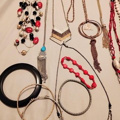 Y2K Vintage Costume Jewelry Lot – over 20 pieces 90s boho beach summer island