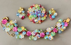 Vintage Verified JULIANA D&E Pastel Glass Beads Bracelet Brooch Earring Set