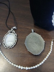 Lot of 4 Cameo Pendants Carved Shell Silver Tone With Pearl Necklace & Bracelet