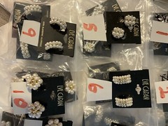 Vintage Eve Caran 1980’s/1990’s FABRICATED PEARL VINTAGE CLIP EARRINGS NWT St#03