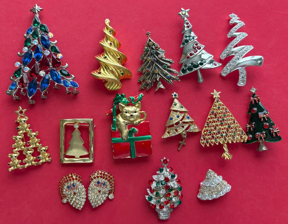 VINTAGE CHRISTMAS TREE BROOCH PIN LOT T BOOK PIECE VERO LIA RADKO BJ ROMA MCM 15
