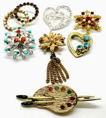 Exceptional Vtg Lot 7 Rhinestone Faux Pearl Brooches, Liz Claiborne Heart Etc.
