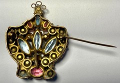1940s Royal Crown Broach / Pendant Vintage Original Fashioncraft by Robert Piece