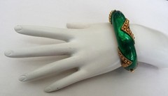AUTHENTIC VINTAGE LANVIN PARIS GREEN BLACK ENAMEL WIDE HINGED BANGLE BRACELET