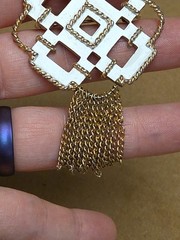 Avon Vintage 1972 Contempra Convertible Necklace/Pin – No Chain