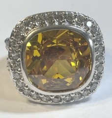 Vintage 925 Sterling CZ Citrine Crystal Ring Size 6 1/4 21mm Center