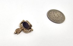 SMALL VINTAGE CARVED 10K GOLD THREE STONE SPINNER WATCH FOB,PENDANT,CHARM