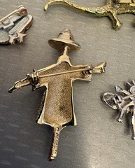 Vintage Figural Brooch Lot 4 Enamel Scarecrow Duck Alligator Rhinestone Bee
