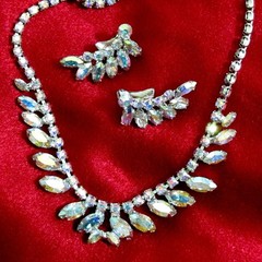 VTG EXQUISITE B DAVID AB RHINESTONE NECKLACE CLIP EARRINGS Prong Set 60s EXC