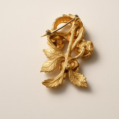 Vintage Signed Coro Brushed Gold Tone Floral Leaf Brooch Pin 1950s 1960s Mid Cen
