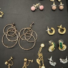Large Lot Vintage Costume Jewelry Napier Monet Trifari Joan Rivers Heidi Klum ++