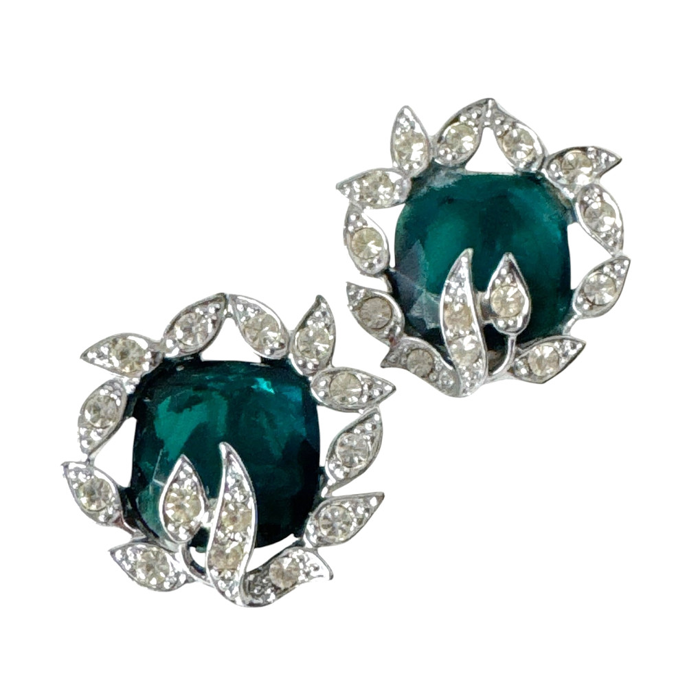 Vtg Sarah Coventry Holiday Ice Earrings Emerald Green Rhinestone Clip-On 1960s