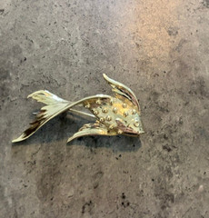 Vintage 3 Fish Brooch Lot – Gold Tone with colorful rhinestones on 2 brooches