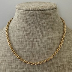 Vintage MONET signed twisted rope chain necklace classic every day style