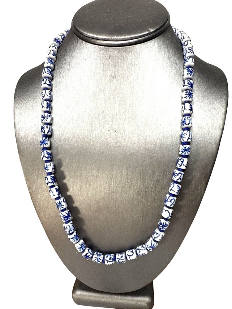 Chinese Export Blue White Porcelain Bead Necklace Gold Clasp Hand Painted Vintag