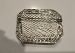 ANTIQUE CHINESE EXPORT SILVER FILIGREE ORNATE CARVED MOP MESH BROOCH