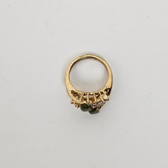 Vintage Uncas 70’s Faux Jade Green Crystal Rhinestone Gold Tone Ring Size 5.5