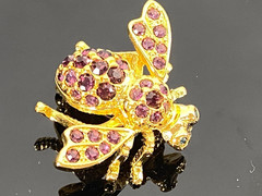 LOT of 5 JOAN RIVERS Gold Tone Bee Pins Brooches (one small) Various Colors