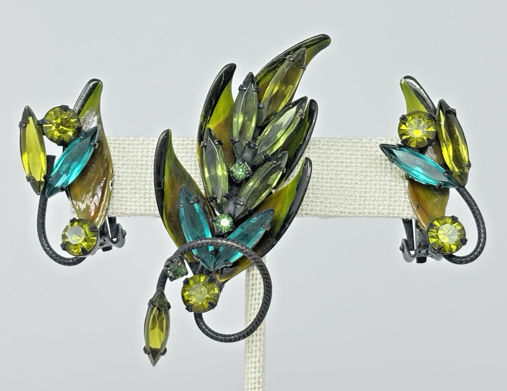 Vintage Green Navette Rhinestone Leaf Brooch Pin & Earrings Set Japanned Enamel