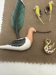 Vintage Mixed Lot of Brooches Pins Animals Gold and Silver Tone Bird Theme