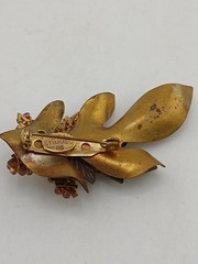 CARA STIMMEL LTD 1987 vintage wired seed beads etched brass leaves flower brooch