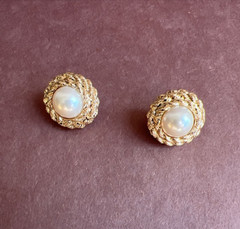 Charmelle Gold Tone Round Pierced Earrings With Framed Faux Pearl Center 3/4″