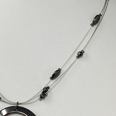 Designer Multi Strand Pendant Necklace Memory Wire Large Round Pendant NY 16″
