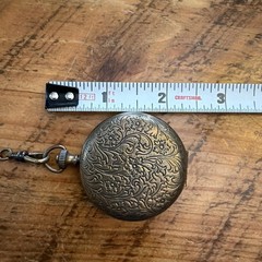 Vintage Pididdly Links Brass Locket Necklace Faux Pocket Watch Kingston N.Y 37”
