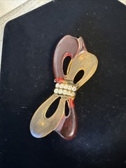 RARE Vintage Bakelite Amber Carved Bow Pin Brooch 3.25”
