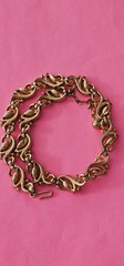 Vintage Trifari crystal gold tone choker necklace good vintage condition 17″.