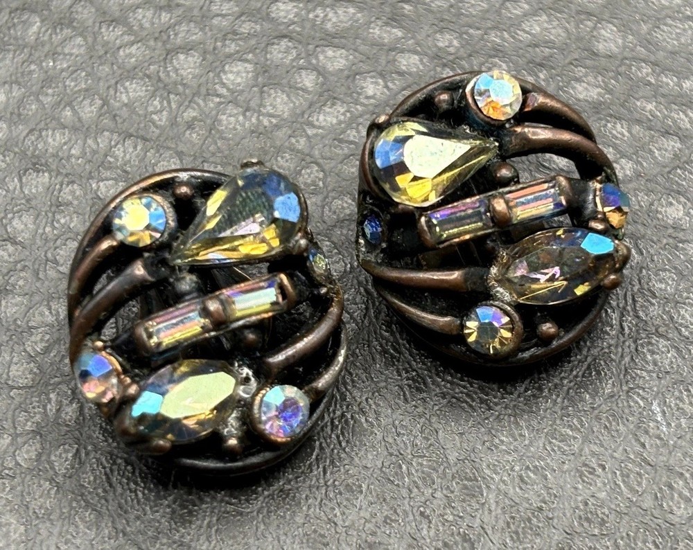 Vintage HOLLYCRAFT Aurora Borealis Crystal Rhinestone Clip-On Earrings Japanned