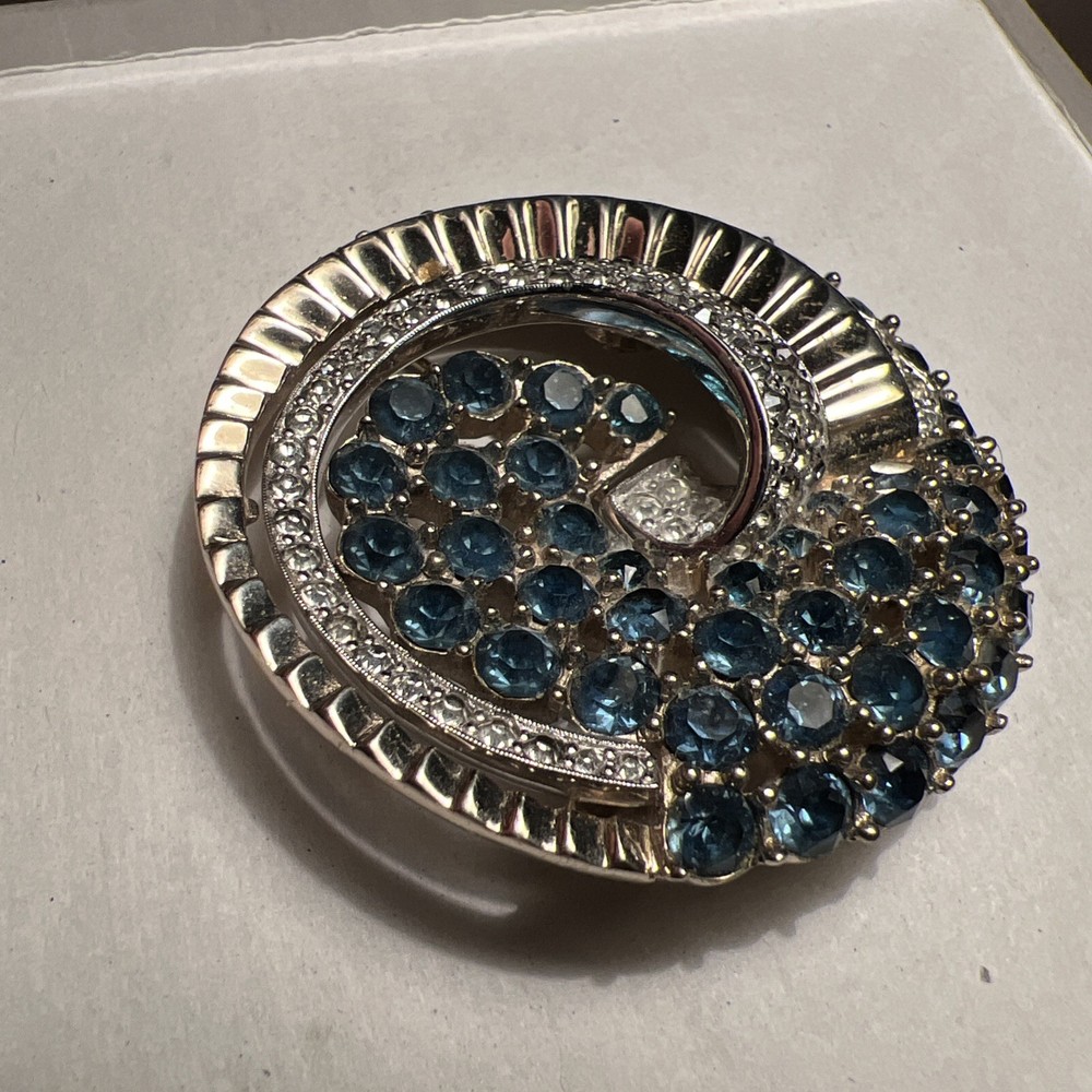Vintage Unsigned Blue Rhinestone Brooch Pin Mazer? Or Jomaz