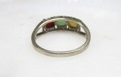 Beautiful 3 Stone Jade Sterling Silver Ring ~ Size 9.75 ~ 3.3g ~ 11-A605