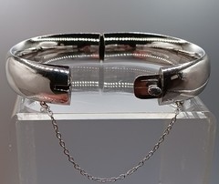 Vintage Whiting & Davis Bracelet Silver Tone Hinged Bangle Safety Chain 7″
