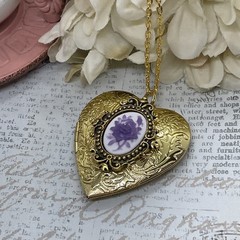 Gold Heart Locket Birthday Anniversary Wedding Purple White Rose Cameo Necklace