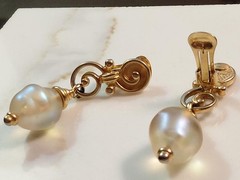 Vintage Ben Amun Gold-Tone Statement Clip-On Earrings